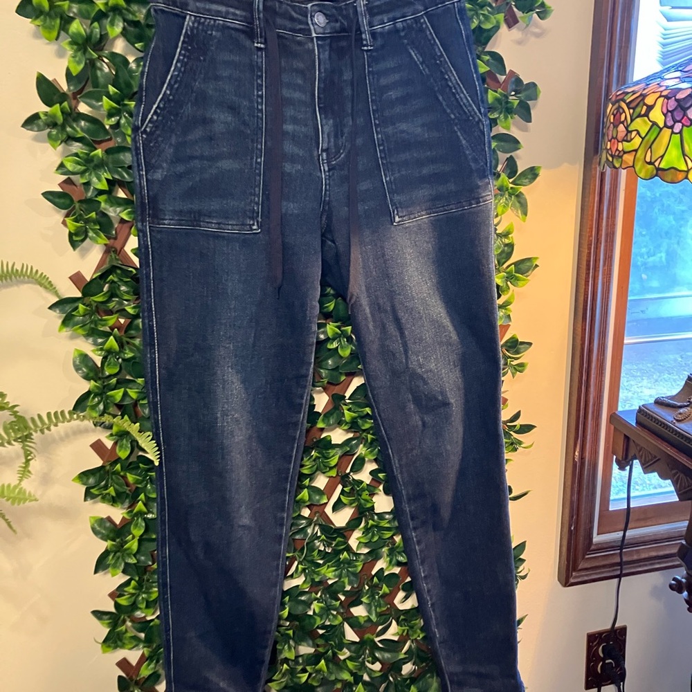 Judy Blue High Rise Dark Blue Joggers
